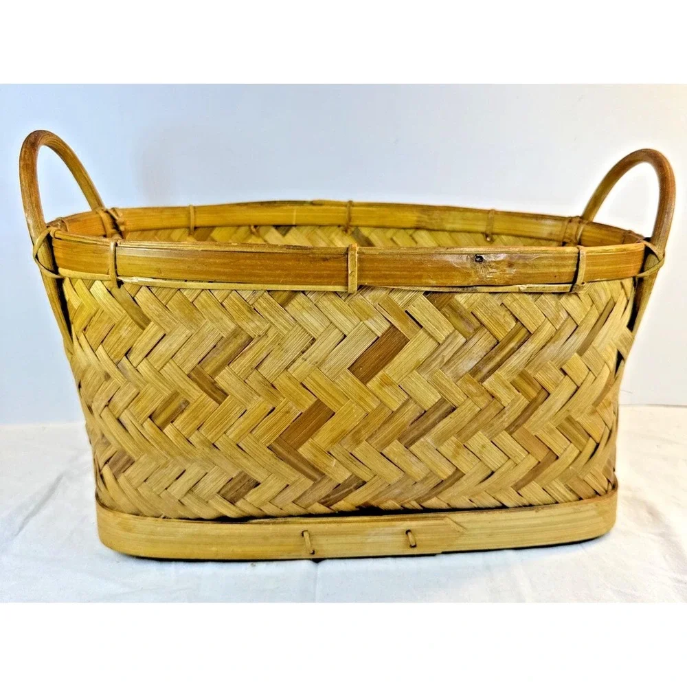 Vintage Handwoven Basket Philippines 12x7x6 Boho Herringbone Zigzag Woven EVC